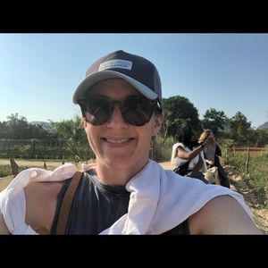 Meet your Posher, Jaclyn